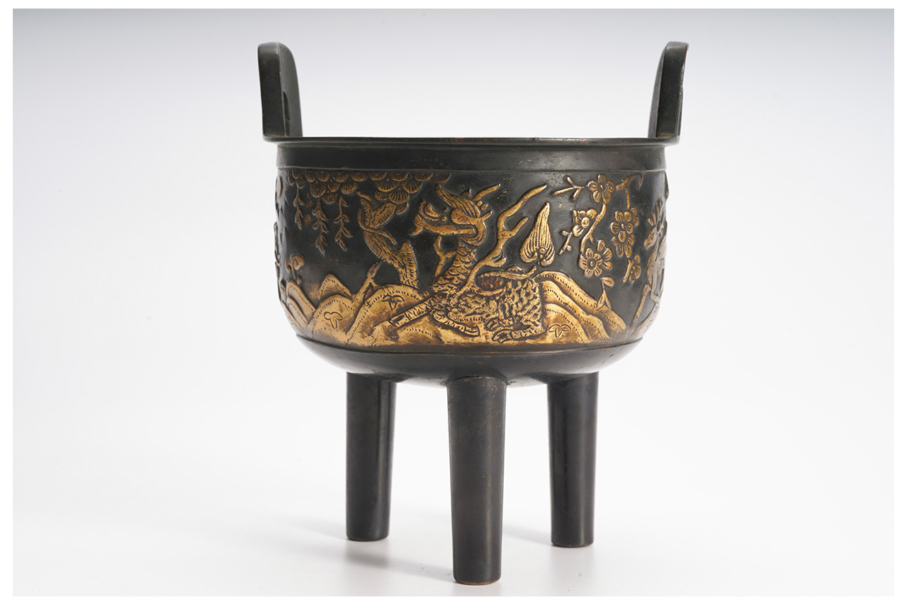 中国古玩 古銅製 彫花卉麒麟文 三足耳付香炉 香道具 唐